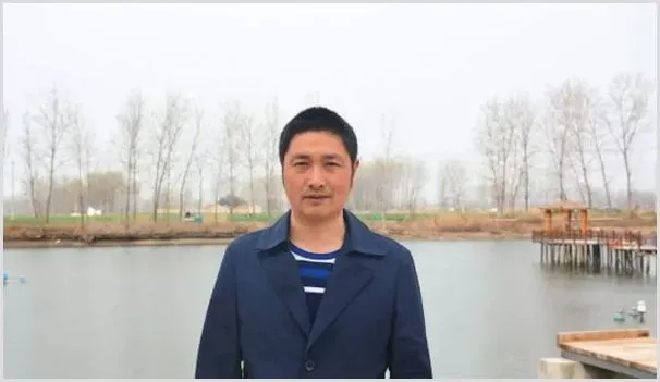 他转让砖瓦厂，专心养鱼，第一年就卖了18万元！ | 热门养殖项目