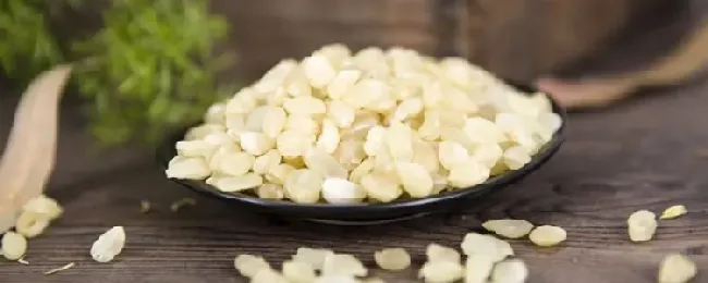 皂角通常何时成熟？