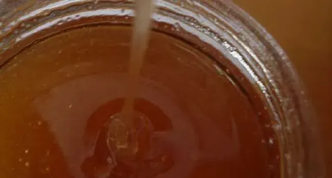 蜂蜜水的作用与功效及禁忌人群
