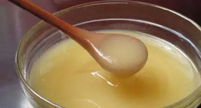 蜂王浆每天吃多少合适