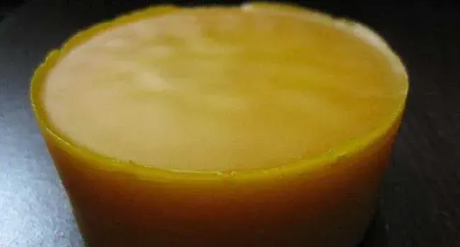 最新蜂蜡价格多少钱一斤？