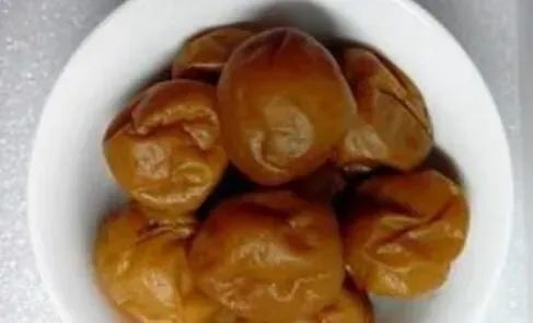 怎么用糖腌青梅 糖腌青梅的方法教程