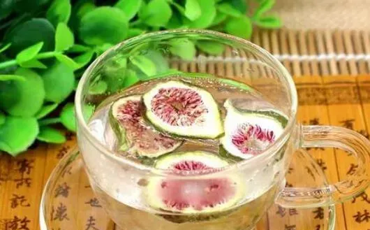 无花果泡水有什么功效与作用