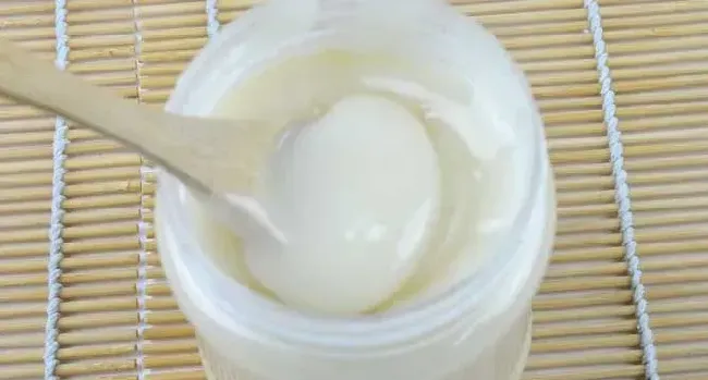 假椴树蜜是用什么做的？