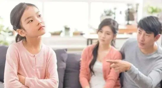 孩子叛逆的表现 孩子青春期叛逆的表现