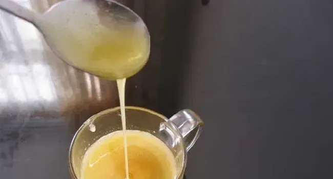 蜂蜜水的作用与功效及正确喝法